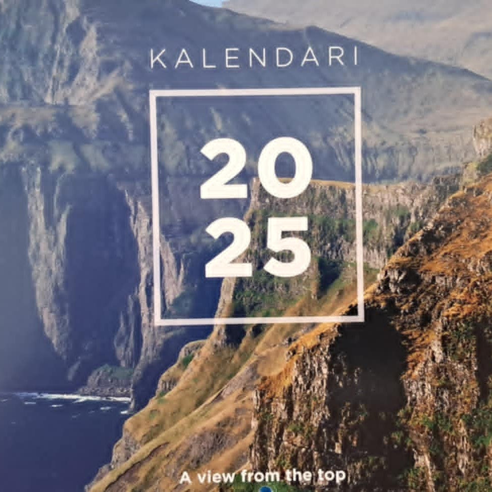 Myndakalendarin 2025 Kalendarar Fjallamyndir 